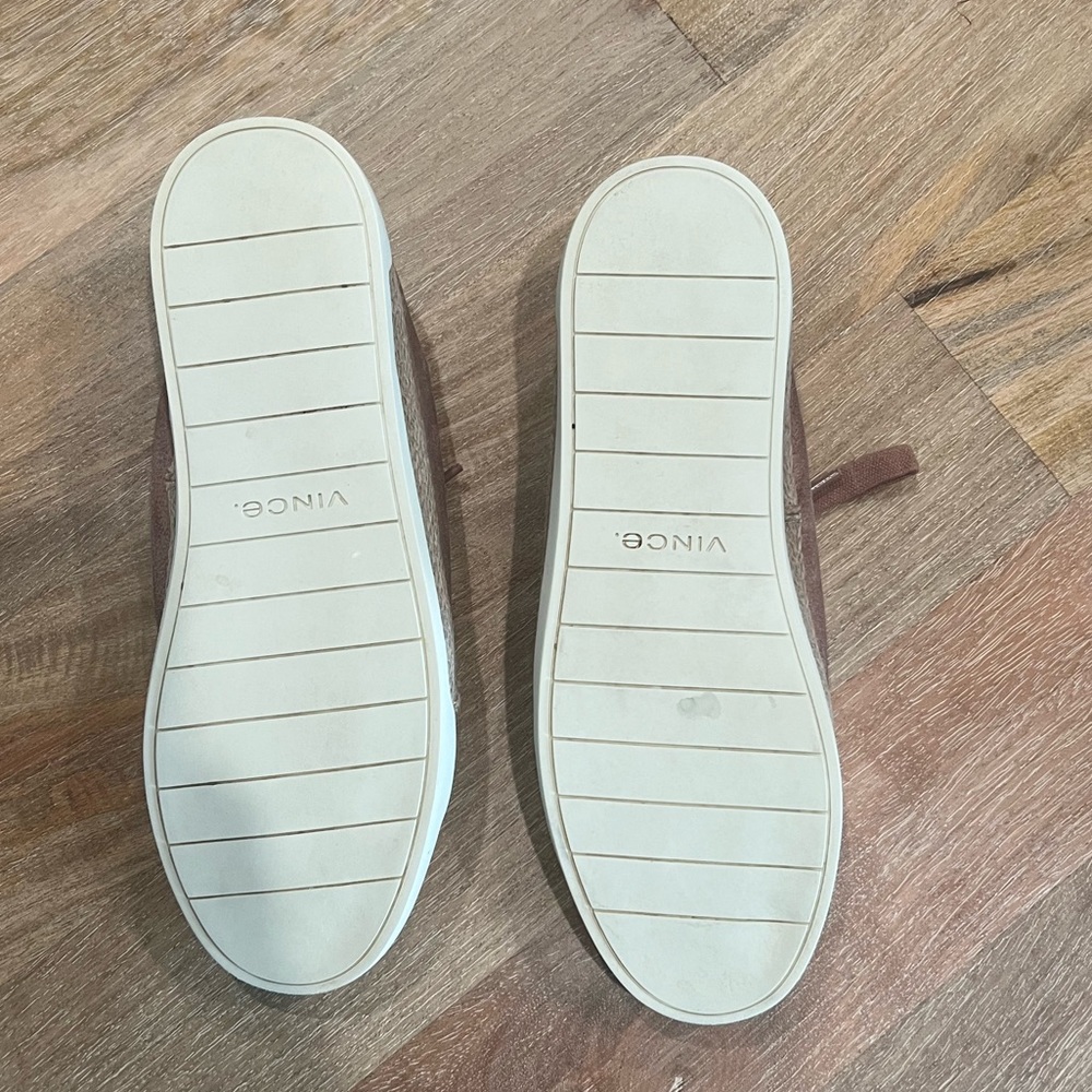 Vince Sneakers - Picture 7 of 8